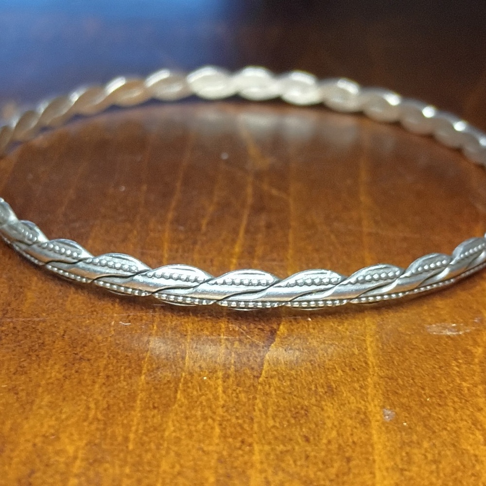 8g, rare vintage braided sterling silver bangle